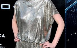 Kirsten Dunst w srebrze