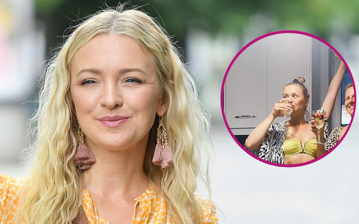 Basia Kurdej-Szatan pokazała siostrę – obie w bikini: “Pomyślałam, że to zdjęcie z lustrem”