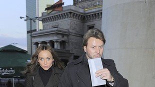 Czyja to dziewczyna? (FOTO)