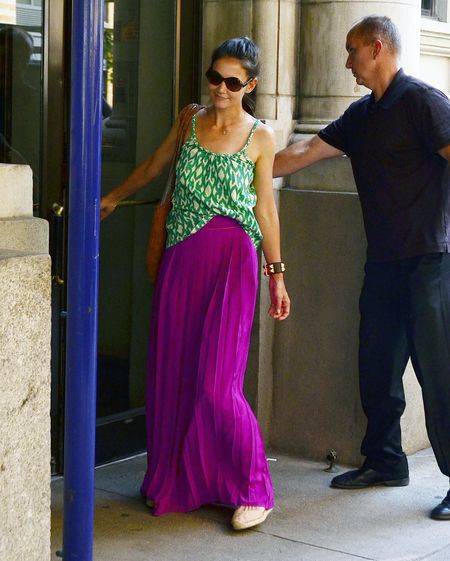 Kolorowa stylizacja Katie Holmes