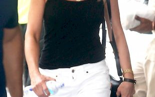 Jennifer Aniston nie wybaczyła swojej matce nawet po śmierci!