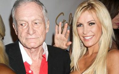 Hugh Hefner z obecną i ex dziewczyną (FOTO)