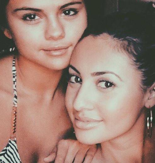 Selena Gomez miała KOMPLIKACJE po przeszczepie nerki