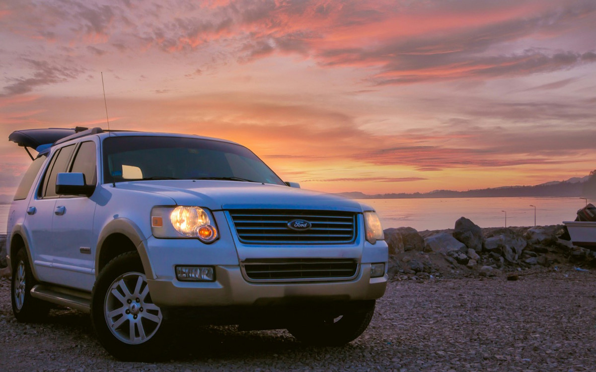 5 modeli aut, które warto szukać na aukcjach samochodów z USA!