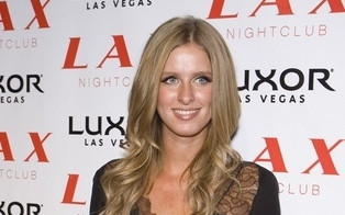 Gafa Nicky Hilton