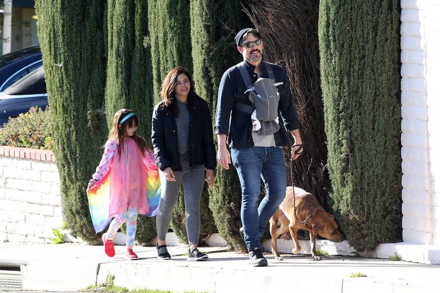 Jenna Dewan z narzeczonym i dziećmi