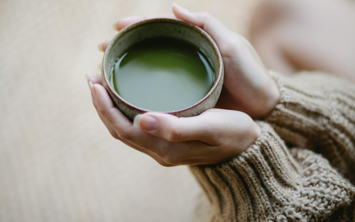 Odkryj właściwości matchy. Czy zielona herbata jest naprawdę taka zdrowa?