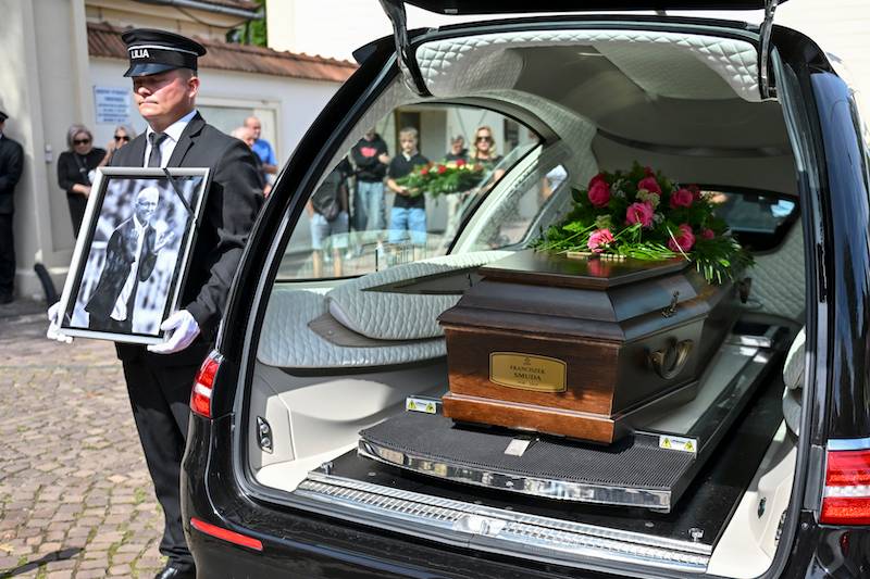 Pogrzeb Franciszka Smudy. Pojawił się Kamil Glik, Kuba Błaszczykowski…