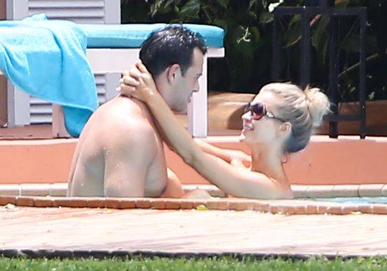 Joanna Krupa opowiada, jak wyglądał koniec małżeństwa: Napisałam sms pytając…