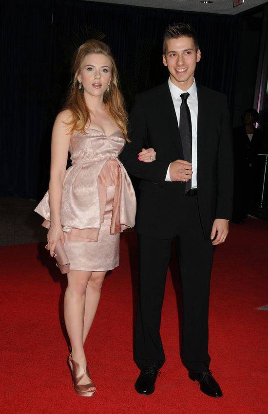 Seksowna Scarlett Johansson na czerwonych dywanach