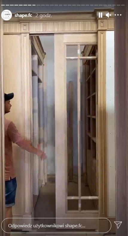 Garderoba Mariny Łuczenko, fot. shape.fc