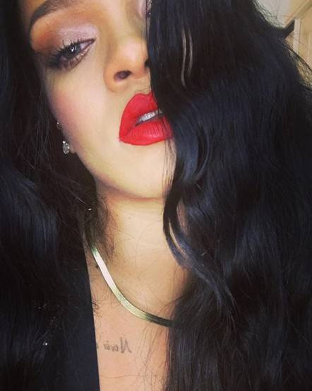 Skandal! Opublikowali artykuł o OBJADAJĄCYCH SIĘ w Święto Dziękczynienia…