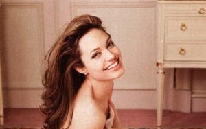 Jolie i Pitt znowu adoptują