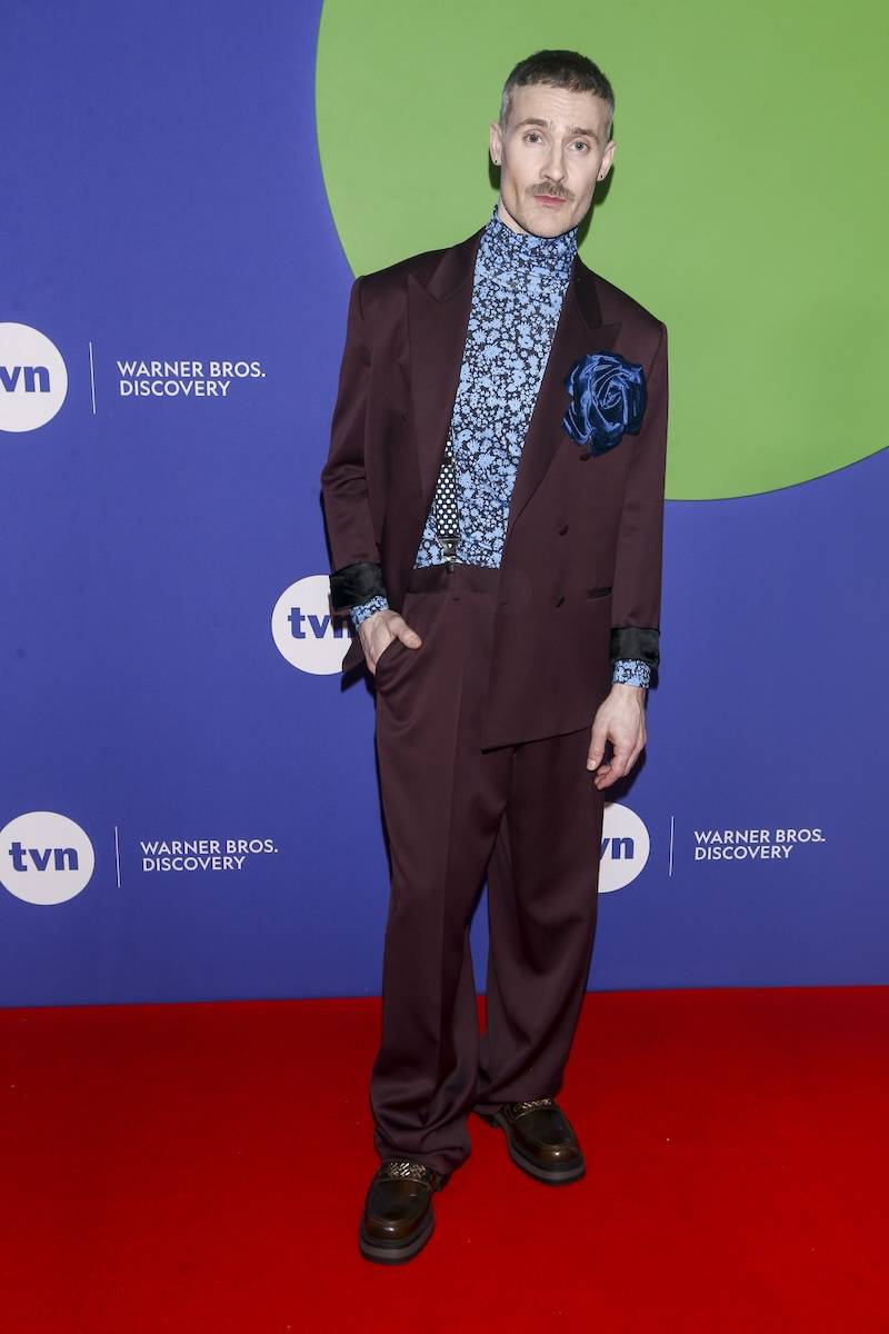 Wiosenna ramówka TVN. Sylwia Gliwa w “slip dress”, Wieniawa w jednej nogawce, Koroniewska kusi w mini