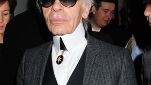 Karl Lagerfeld broni futer i chudzielców