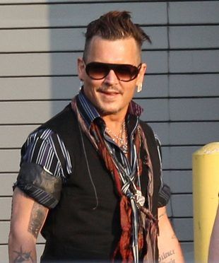 johnny-depp-g-R1