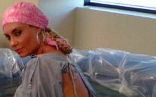 Coco w basenie porodowym (FOTO)