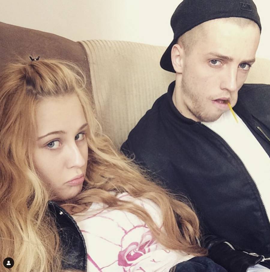 Andziaks ma dziś miliony fanów i uwielbia chwalić się luksusem. A co wrzucała na Instagram 12 lat temu? (FOTO)