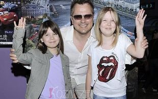 Gwiazdy z dziećmi na premierze filmu Auta 2 (FOTO)