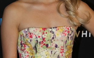 Alex Pettyfer rozpływa się nad Dianną Agron