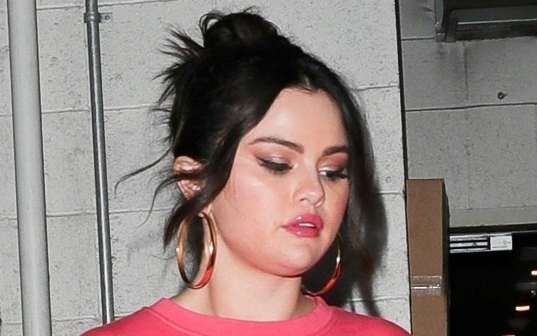 Selena Gomez przyznała się do kłamstwa, “Bardzo mnie to dotknęło”