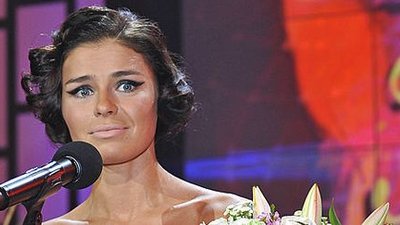 Urbańska obraziła artystów