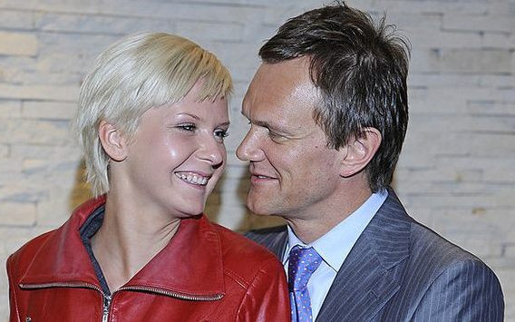 Pazura sprezentował dziewczynie auto za pół miliona