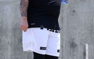 Rob Kardashian już od miesiąca jest na odwyku