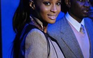 Ciara umie podkreślić swój seksapil (FOTO)