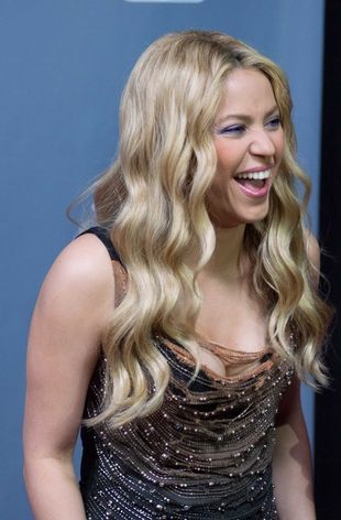 shakira-g-R1