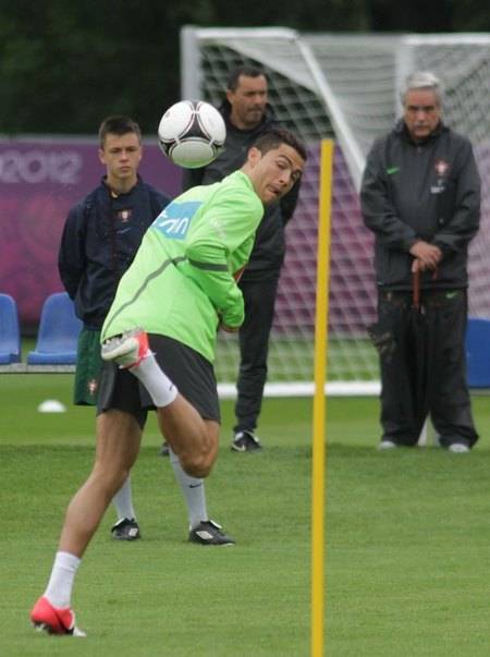 Cristiano Ronaldo trenuje na Euro 2012