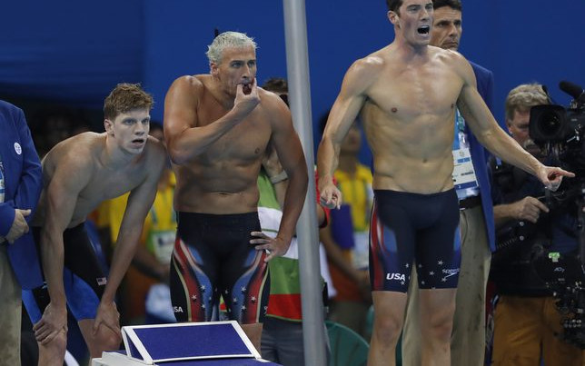 Blond włosy Rayna Lochte nieoczekiwanie zmieniły kolor!