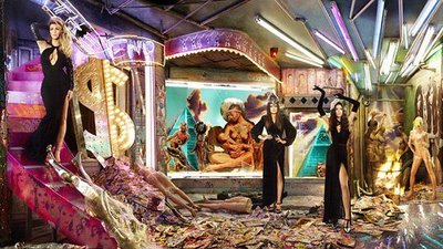 Świąteczne kartki Kardashianów