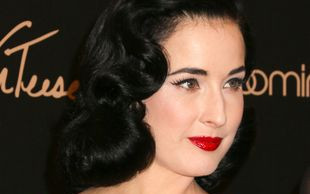 Oto królowa koronkowego imperium (FOTO)