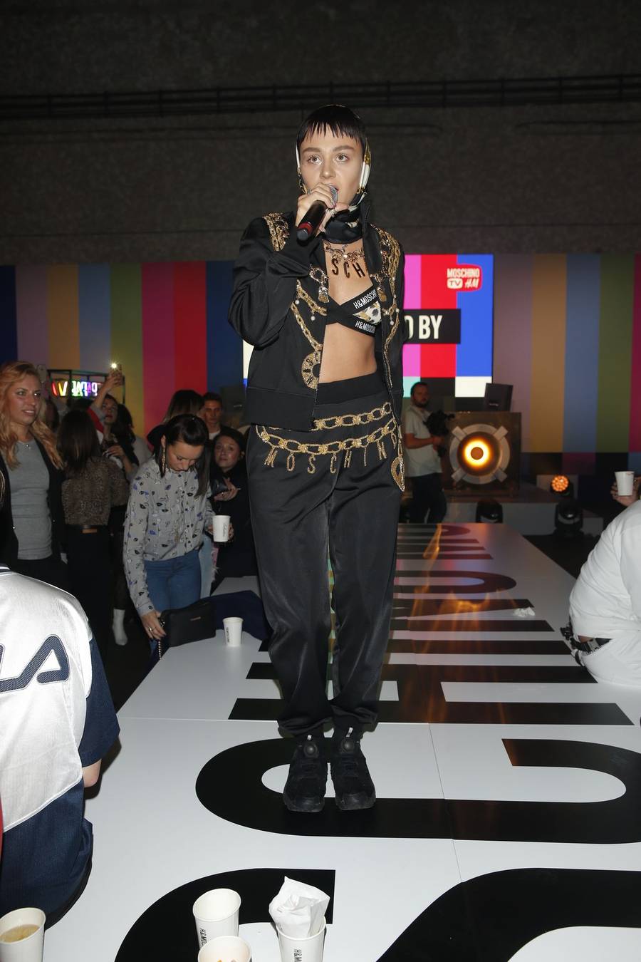 Gwiazdy na pokazie kolekcji Moschino dla HM