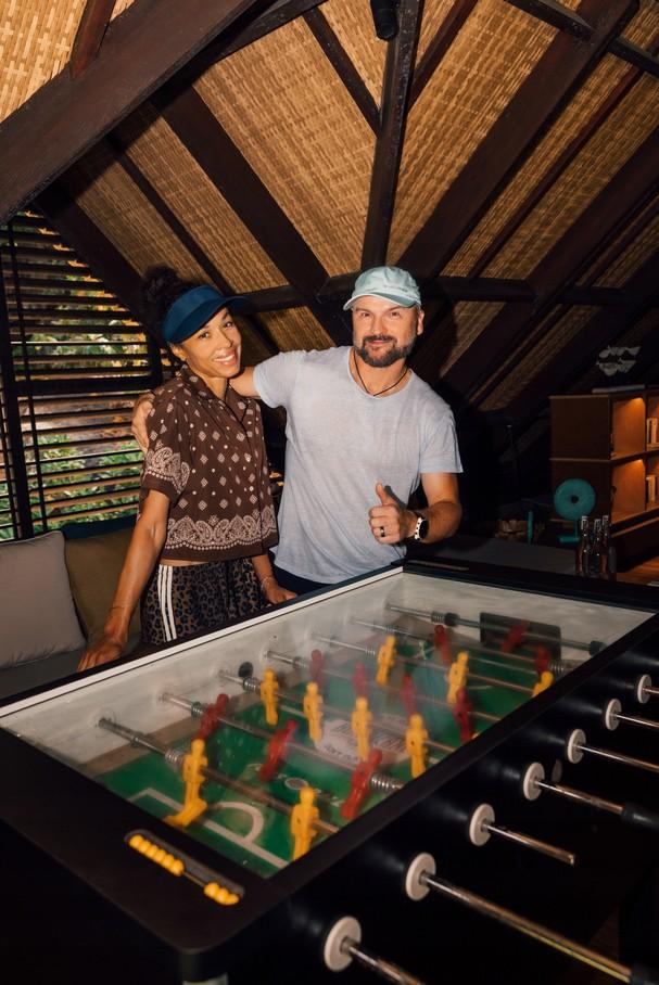 Omenaa Mensah i Rafał Brzoska biją rekordy dla WOŚP, fot. Allegro