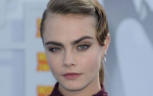 Cara Delevingne pojawi się w Ciemniejszej stronie Greya?