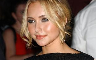 Hayden Panettiere uroczo namawia do wyborów