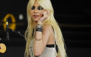 Taylor Momsen: Pie*rzyłam się kiedyś z księdzem