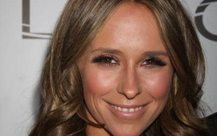 Miłość służy Jennifer Love Hewitt (FOTO)