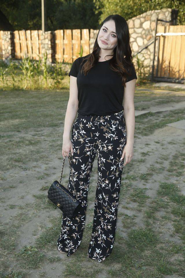 Gwiazdy na pokazie Patrycji Kujawy – Doda w żałobie