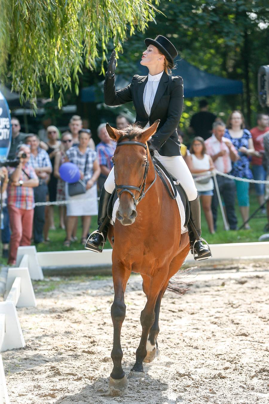 XXII Jeździeckie Mistrzostwa Gwiazd. Bogusław Linda w wydaniu, jakim go nie znamy