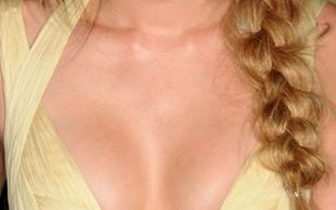 Miley Cyrus i jej spontaniczna sesja w pralni (FOTO)