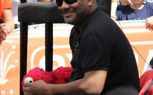 Kochanek Kevina Clasha z Ulicy Sezamkowej zmienia zeznania