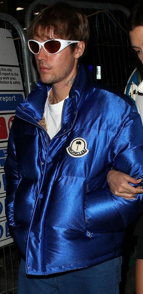 Najbardziej stylowa para zawitała do Londynu, czyli Justin Bieber i Hailey Bieber (ZDJĘCIA)