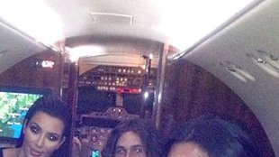 Kim na imprezę leci prywatnym odrzutowcem (FOTO)