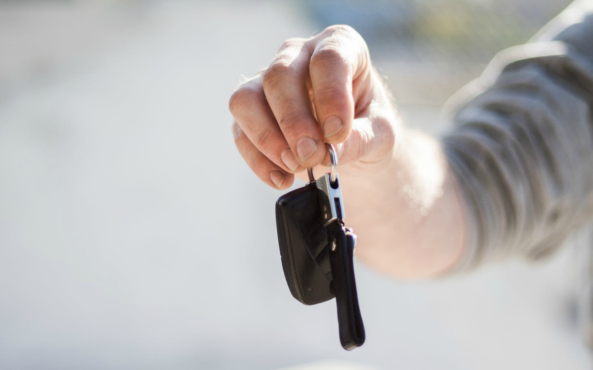 Ten koszmar przeżył już niejeden kierowca. Jak mu zapobiec?