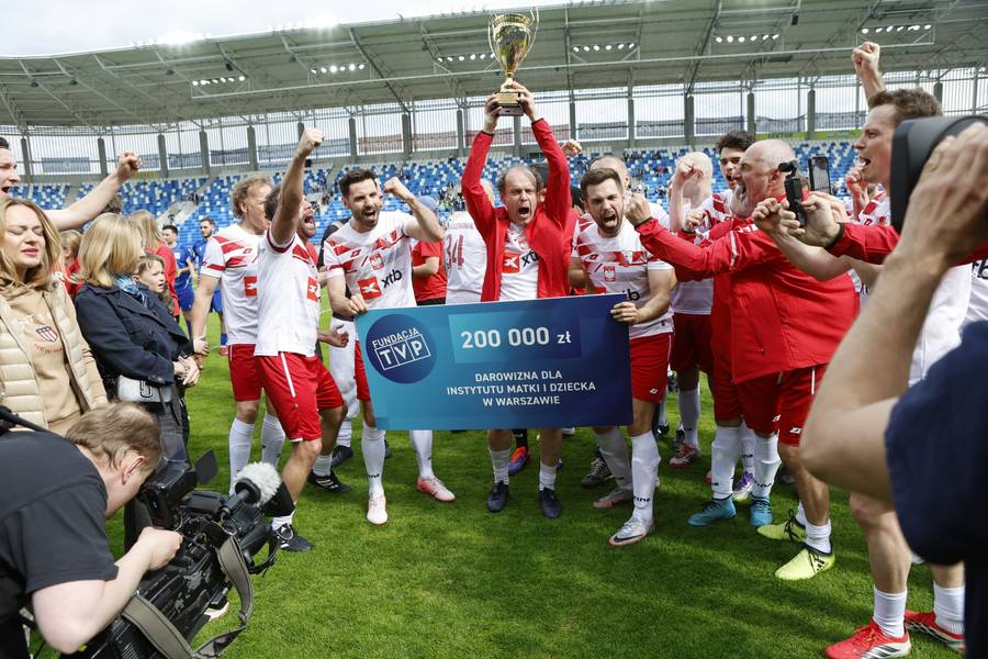 Mecz TVP kontra Artyści dla Fundacji TVP, fot. AKPA