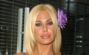 Wygląda jak złapana w sieć (FOTO)