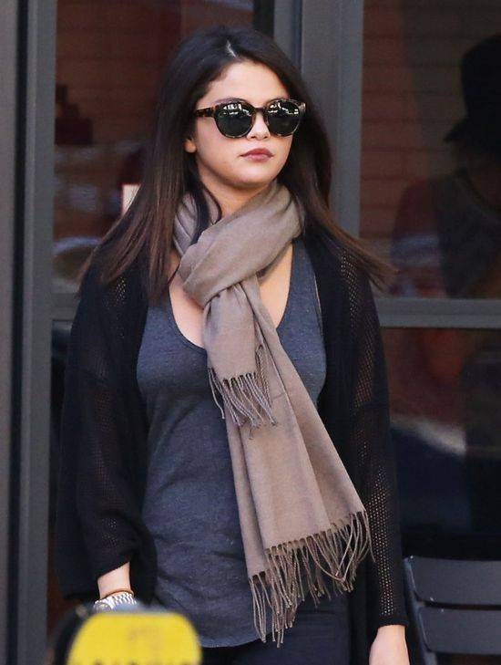 50 twarzy Seleny Gomez